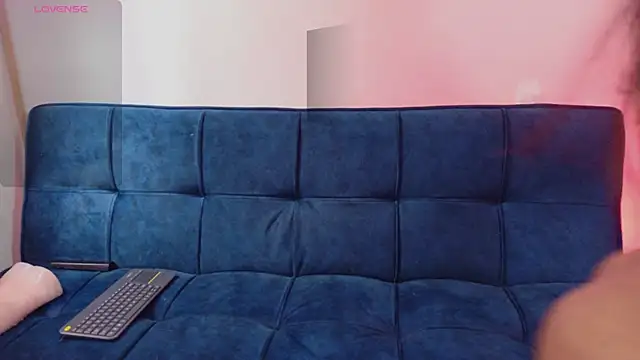 Snapshot of lilybloom69 chatting on 03.20.26 lilybloom69 online show from 03.20.26