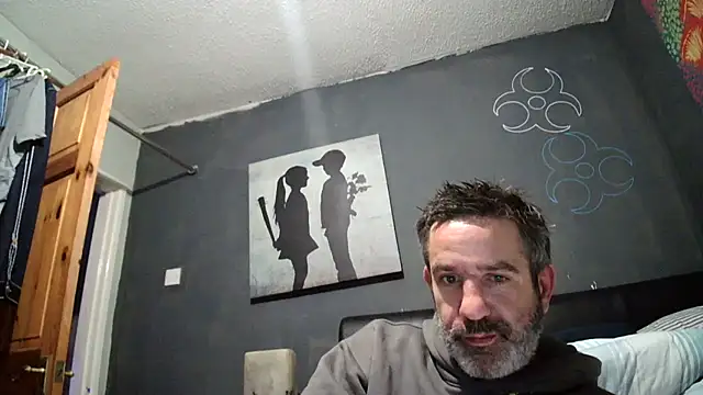 UnhappyDawn773 online show from 05.15.26
