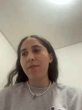 LatinDoll8 online show from 04.18.26