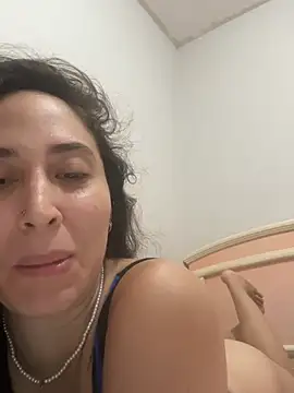 LatinDoll8 online show from 04.21.26