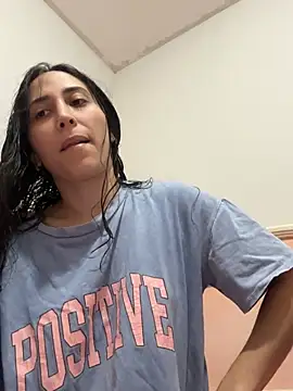 LatinDoll8 online show from 07.22.26