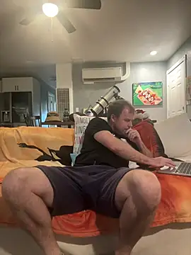 Snapshot of Studmuffin4you chatting on 01.09.26 Studmuffin4you online show from 01.09.26