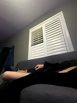 Snapshot of greeneyed81 chatting on 12.17.25 greeneyed81 online show from 12.17.25