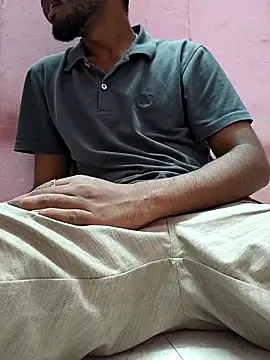 Snapshot of AqueousCrepe chatting on 03.03.26 AqueousCrepe online show from 03.03.26