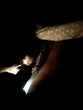 Snapshot of tharkulley_69 chatting on 12.18.25 tharkulley 69 online show from 12.18.25