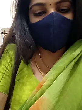 Snapshot of tamilrojaodi chatting on 12.21.25 tamilrojaodi online show from 12.21.25