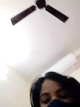 Snapshot of tamilrojaodi chatting on 12.23.25 tamilrojaodi online show from 12.23.25