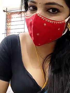 Snapshot of tamilrojaodi chatting on 05.20.26 tamilrojaodi online show from 05.20.26
