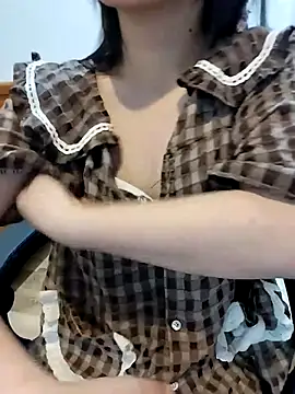 Snapshot of Miu_ii chatting on 01.18.26 Miu ii online show from 01.18.26