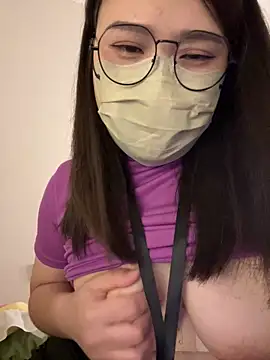 Snapshot of lele-520 chatting on 02.28.26 lele-520 online show from 02.28.26