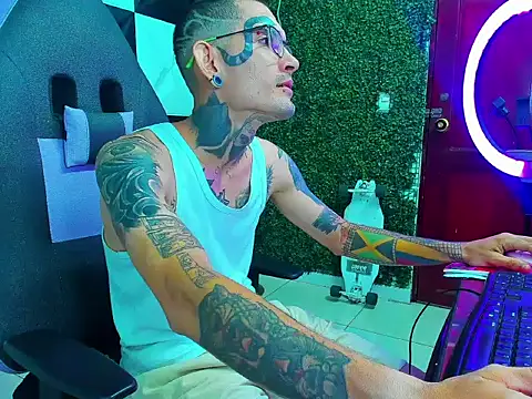 Boy tatto77 online show from 06.21.26