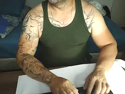 Snapshot of drlluis chatting on 01.09.26 drlluis online show from 01.09.26