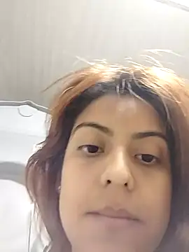 mia hottie2210 online show from 01.18.26