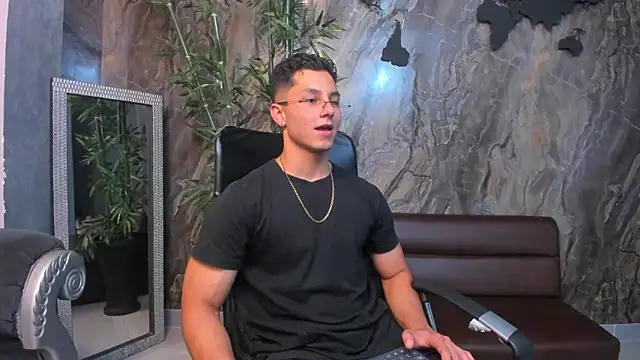 Noah Clarkk online show from 02.21.26