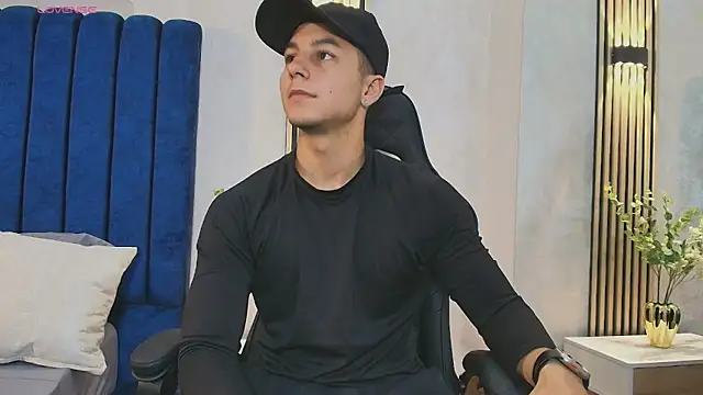 Noah Clarkk online show from 05.21.26