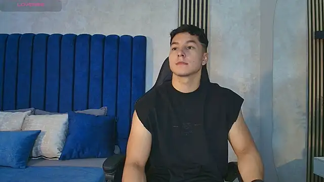 Noah Clarkk online show from 06.11.26