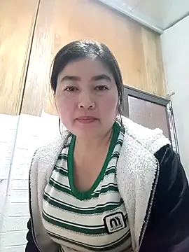 Snapshot of Jumi_livesexy chatting on 02.12.26 Jumi livesexy online show from 02.12.26