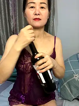 Snapshot of yunyun52012 chatting on 01.06.26 yunyun52012 online show from 01.06.26