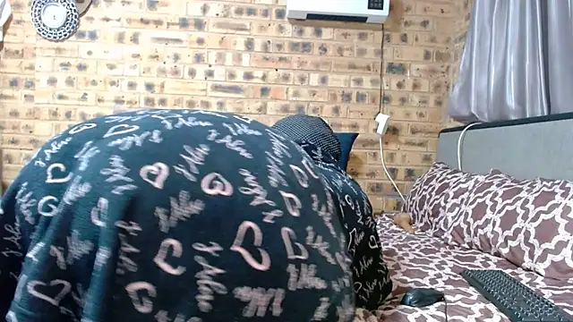 AFRICANBOOTYLICIOUS online show from 06.25.26