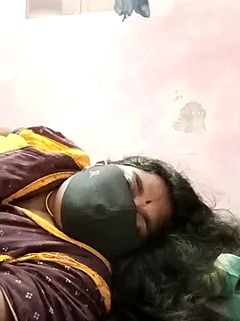 Snapshot of sirisha__9 chatting on 02.08.26 sirisha 9 online show from 02.08.26