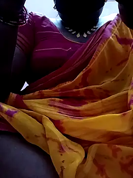 Snapshot of sirisha__9 chatting on 02.10.26 sirisha 9 online show from 02.10.26