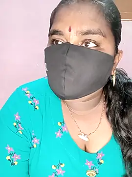 Snapshot of sirisha__9 chatting on 02.18.26 sirisha 9 online show from 02.18.26