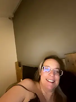 Snapshot of Miss-Chupagirly chatting on 03.07.26 Miss-Chupagirly online show from 03.07.26