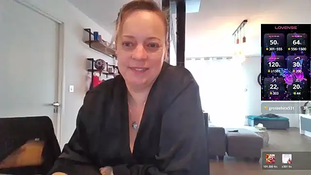 Snapshot of Miss-Chupagirly chatting on 03.09.26 Miss-Chupagirly online show from 03.09.26