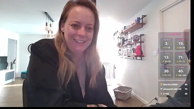 Snapshot of Miss-Chupagirly chatting on 03.13.26 Miss-Chupagirly online show from 03.13.26