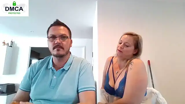 Miss-Chupagirly online show from 04.28.26