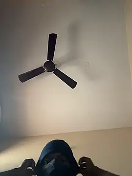 Snapshot of ONestark chatting on 01.16.26 ONestark online show from 01.16.26