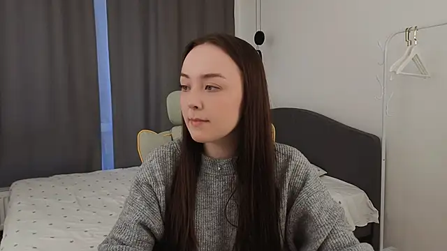 fallin lovee online show from 03.14.26