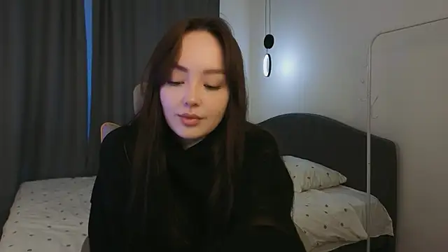 fallin lovee online show from 04.22.26