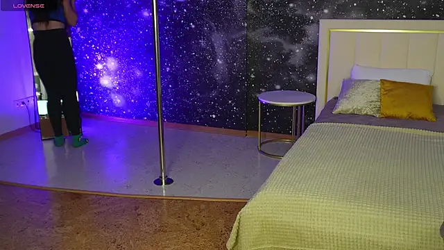 Snapshot of Spoty_Kate_ chatting on 01.17.26 Spoty Kate online show from 01.17.26