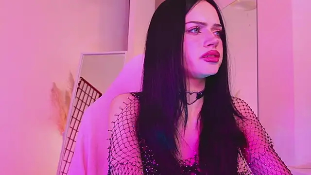 Dark Diva online show from 05.28.26