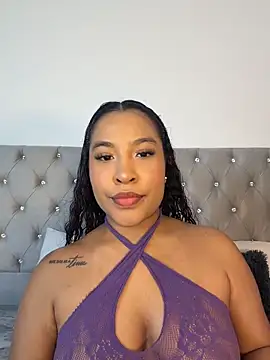 izzybelmonth12 online show from 03.16.26