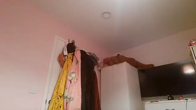 LilyLuck  online show from 02.18.26