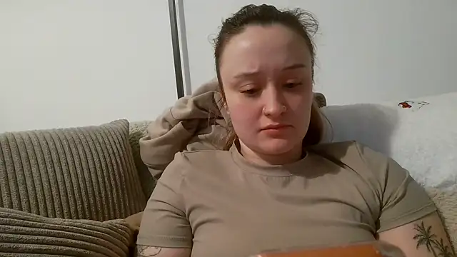 LilyLuck  online show from 02.23.26