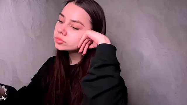 Snapshot of MiloyNoir chatting on 01.16.26 MiloyNoir online show from 01.16.26