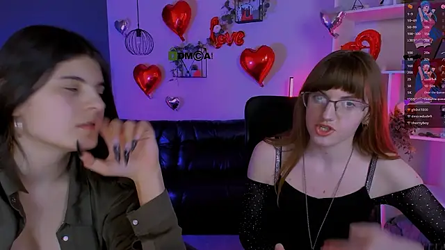 Snapshot of lizzie_boom_ chatting on 03.05.26 lizzie boom online show from 03.05.26