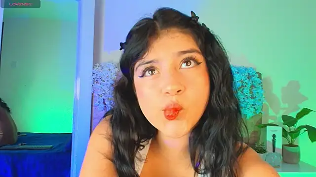 hannaa cute online show from 05.06.26