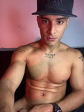 Snapshot of Maicol_xxxx chatting on 02.25.26 Maicol xxxx online show from 02.25.26