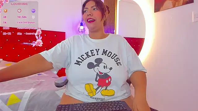 SelenaAngelX online show from 02.21.26