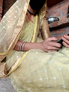 Snapshot of mantraverma chatting on 06.14.26 mantraverma online show from 06.14.26