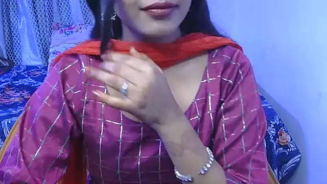 Snapshot of bold-smirthii chatting on 06.04.26 bold-smirthii online show from 06.04.26