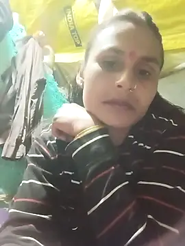 Snapshot of Cuty_priti chatting on 01.15.26 Cuty priti online show from 01.15.26