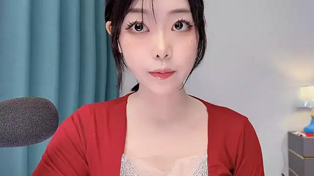 smalldaisy online show from 05.03.26