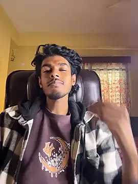 Snapshot of tooexpensive chatting on 02.03.26 tooexpensive online show from 02.03.26