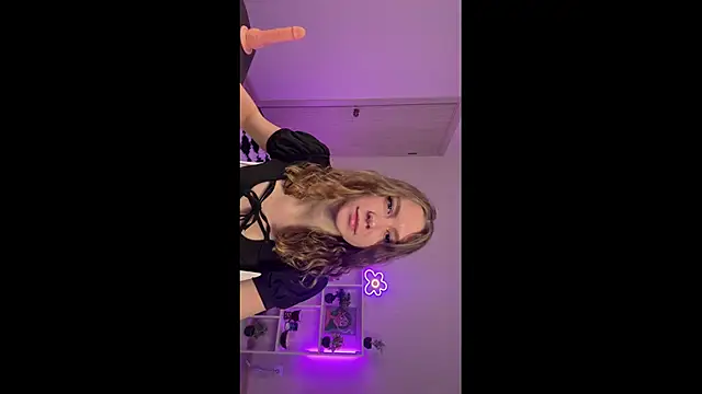 KellySunn online show from 02.25.26