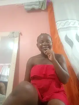 Snapshot of JuicyBerrie chatting on 01.18.26 JuicyBerrie online show from 01.18.26